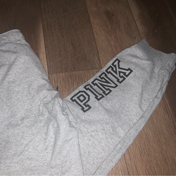 PINK Victoria’s Secret Joggers Sweatpants Gray Red Black Size Large - Picture 3 of 5